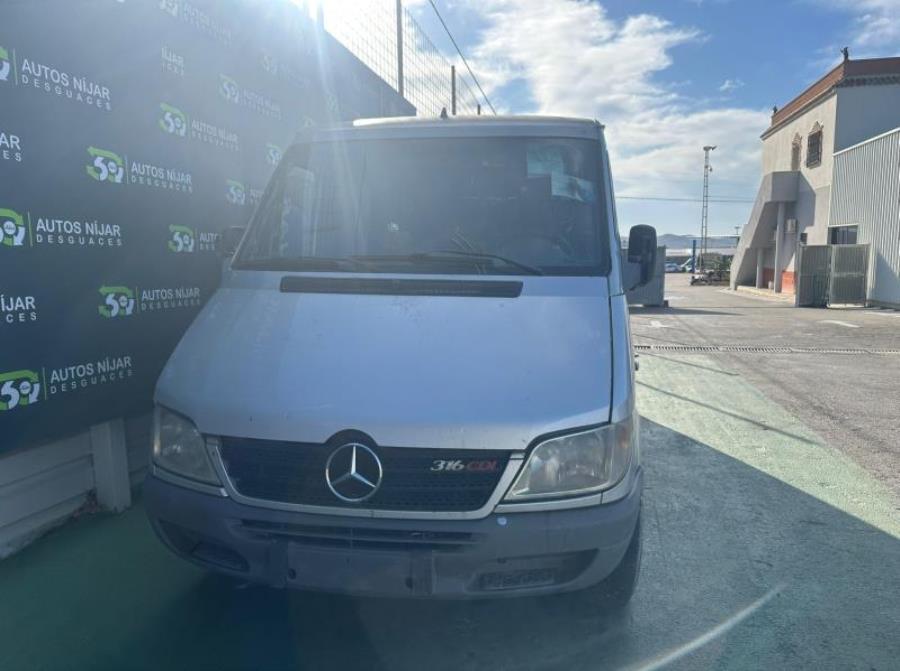 MOTOR-MERCEDES-SPRINTER-2-7-CDI-Ano-2007-AUTOS-NIJAR-CARS